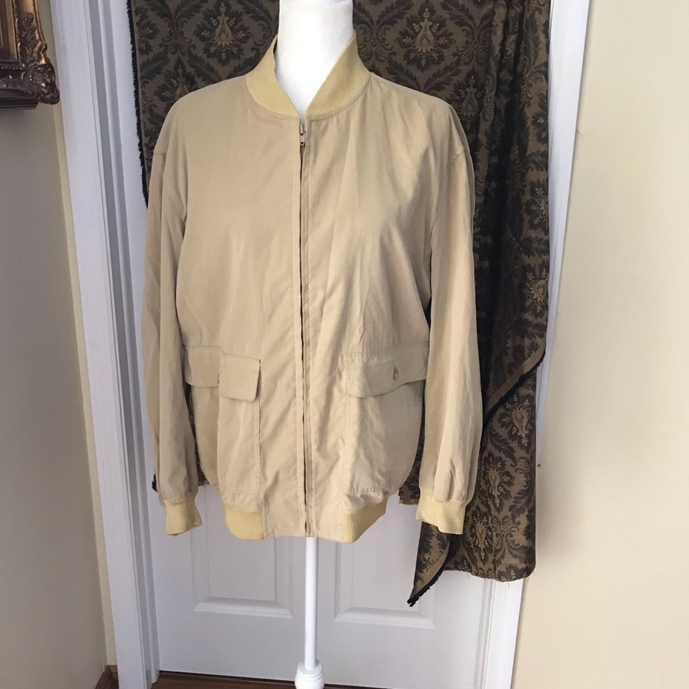 Paul Stuart Bomber Light Jacket. Beige Color. Size Small. Made in Italy